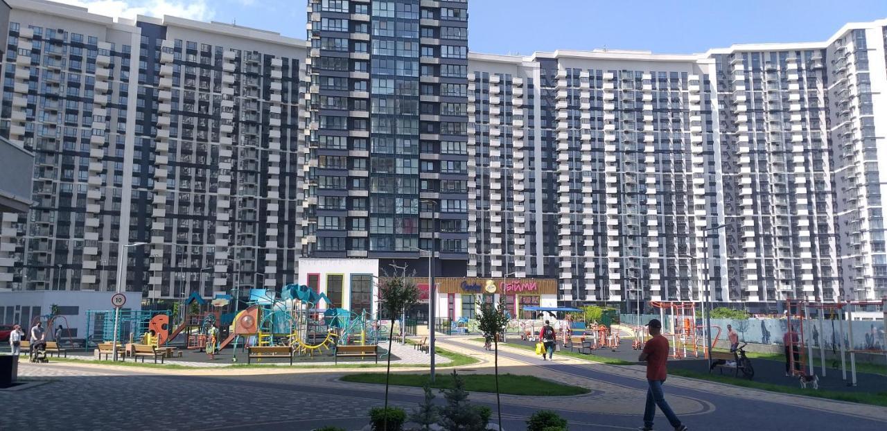 Apartament Красивая Квартира С Шикарным Видом У Метро Kijów Zewnętrze zdjęcie